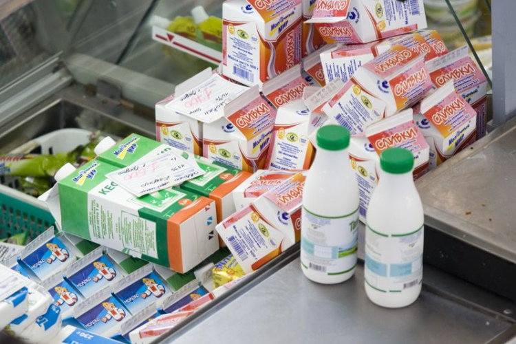 Sešos mēnešos saražotā piena produkcija pārdošanai palielinājās par 4,6 %