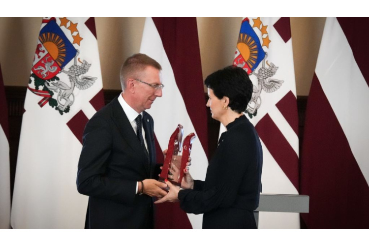 Valsts prezidenta Edgara Rinkēviča uzruna Valstiskuma balvas pasniegšanas ceremonijā Rīgas pilī