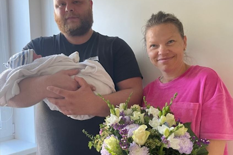 Vidzemes slimnīcā sagaidīts šī gada 500. bērniņš – puisītis Kenets