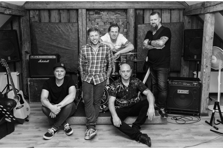 Grupa “Tumsa” izdod jaunu dziesmu un ziņo par jauna albuma prezentācijas koncertu!