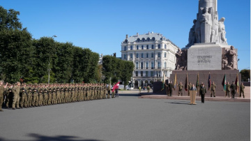 Valsts prezidenta Edgara Rinkēviča dalība Valsts aizsardzības dienesta un militārās pamatapmācības karavīru zvēresta...
