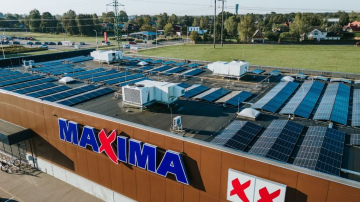 “Maxima Latvija” investē 200 000 eiro 2 jaunu saules elektrostaciju izveidē