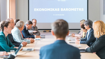 Latvijas konkurētspēja zem vidējās Eiropā; atslēga izaugsmei – lielie valsts uzņēmumi
