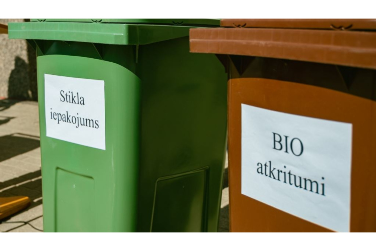 Gandrīz puse Latvijas iedzīvotāju vēlas šķirot BIO atkritumus.