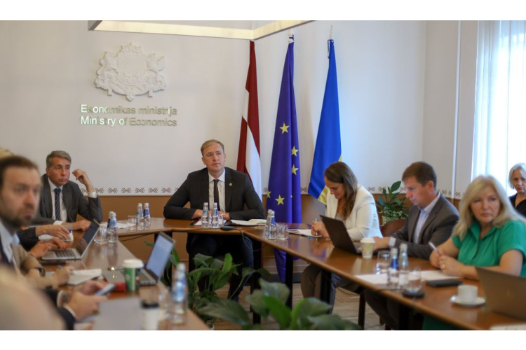 Publiskais finansējums pieaugušo izglītībā jākoncentrē kritiski svarīgajās prasmēs