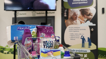 Divu gadu laikā “Lidl” klienti vientuļiem senioriem ziedojuši teju 65 000 eiro