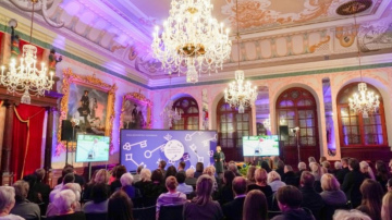 Rīgas pašvaldība aicina pieteikt godināšanai brīvprātīgā darba veicējus