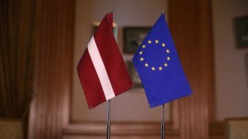 Latvijā ieradīsies ES īpašais sūtnis ES sankciju jautājumos Deivids O`Salivans