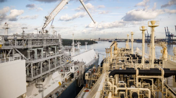 Aptauja: 38 % iedzīvotāju bažīgi par iespēju apmaksāt komunālos maksājumus