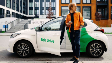 Lai veicinātu satiksmes drošību, "Bolt Drive" bloķējis lielu skaitu pārgalvīgu autovadītāju