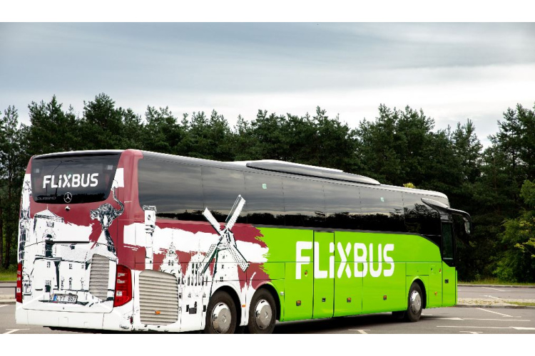 Populārākie autobusu ceļojumu galamērķi šovasar bijuši Igaunija, Lietuva un Polija