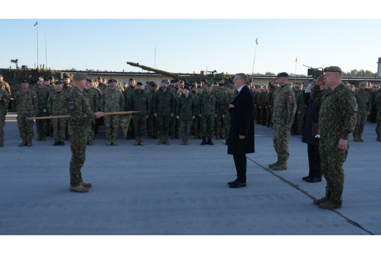 Valsts prezidenta Edgara Rinkēviča dalība NATO paplašinātās klātbūtnes Latvijā kaujas grupas komandpakļautības maiņas...