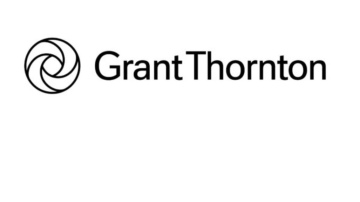 “Grant Thornton”: problēmas ar pārpildītajām autostāvvietām Rīgas centrā nerada elektroauto, bet gan to masveidā ...