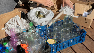 Divu gadu laikā par 15% audzis Latvijas iedzīvotāju skaits, kas šķiro izmantoto iepakojumu