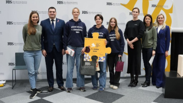 Loģikas spēlē “Riga Puzzle Day” uzvar komanda “Mums kļūda” no Rīgas Valsts 1. ģimnāzijas