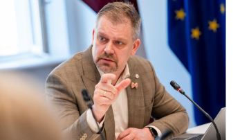 Lai uzlabotu mācību līdzekļu pieejamību, nav jāgaida nākamais budžeta plānošanas periods