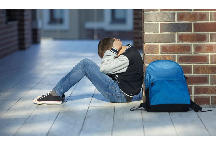 Skolu direktori pulcēsies seminārā, lai meklētu risinājumus vardarbības izskaušanai skolās