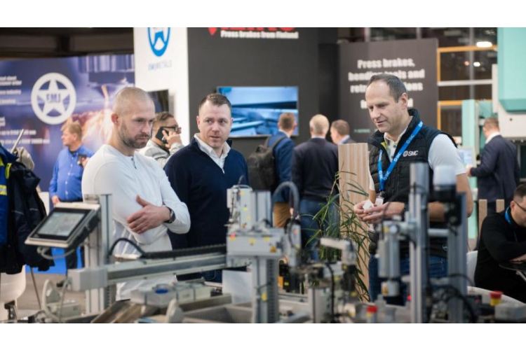 Latvijas eksporta veicināšanai Ķīpsalā notiks vērienīgs “Tech Industry” Biznesa un inovāciju forums!