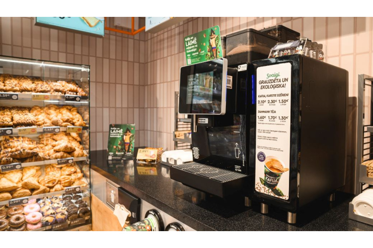 Augu dzērieni – vai tiešām labāki par govs pienu?