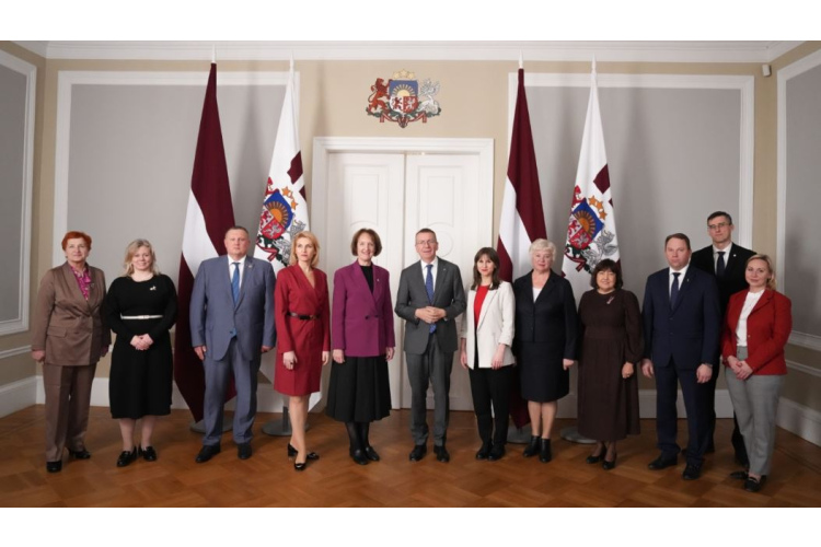 Valsts prezidents aicina Latgales apakškomisiju nekavēties ar rīcības plāna Latvijas Austrumu pierobežas ekonomiskajai..