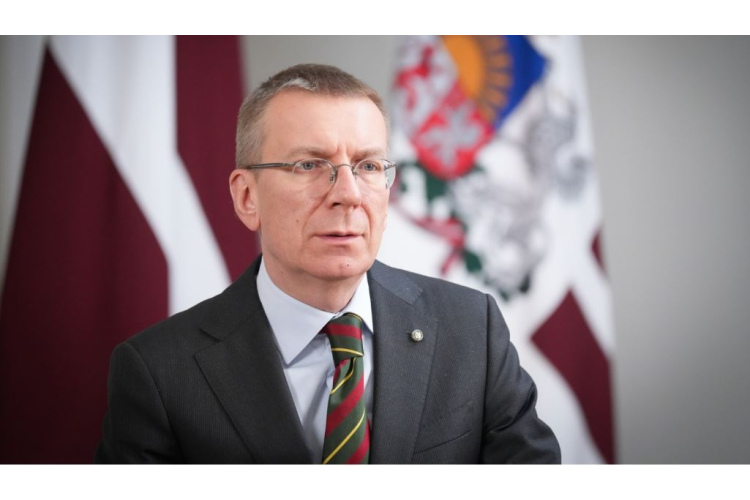 Valsts prezidents iesniedz grozījumus likumā, lai motivētu darba devējus brīvprātīgi palīdzēt darbiniekiem...