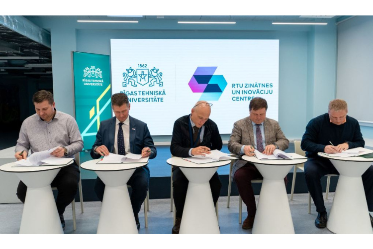 Latvijas mikročipu iniciatīvai pievienojas starptautiski uzņēmumi