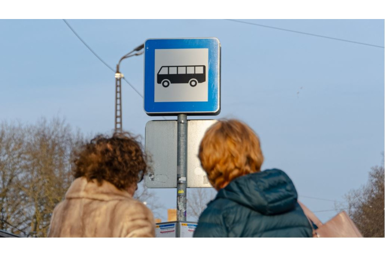 No 6. janvāra tiks veiktas izmaiņas vairāku sabiedriskā transporta pieturu nosaukumos