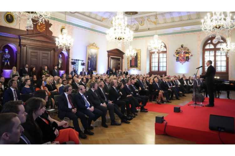 Valsts prezidenta Edgara Rinkēviča uzruna Latvijas Tirdzniecības un rūpniecības kameras 90 gadu jubilejas pasākumā