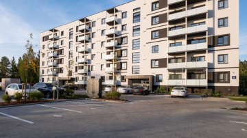 “Bonava Latvija” projektā saules paneļos iegūtā enerģija nosedz mājas iedzīvotāju koplietošanas elektrības izmaksas...