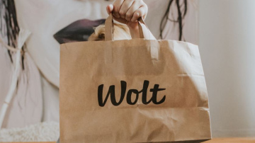 “Wolt”: Kādus produktus pasūtīja un ko ēda latvieši 2024. gadā?