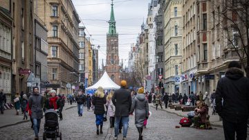 Vairāk nekā 40% Latvijas iedzīvotāju šogad sagaida finansiālu labklājību