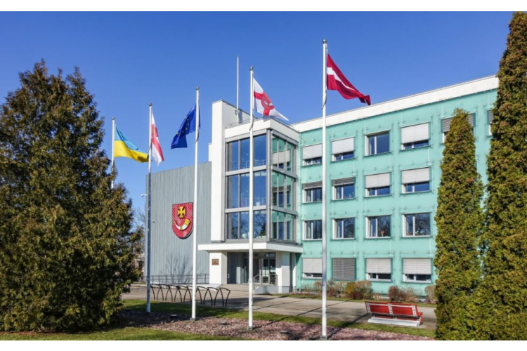 Ventspils valstspilsētas pašvaldība turpinās atbalstīt Ventspils Augstskolu