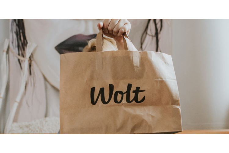 “Wolt”: Kādus produktus pasūtīja un ko ēda latvieši 2024. gadā?