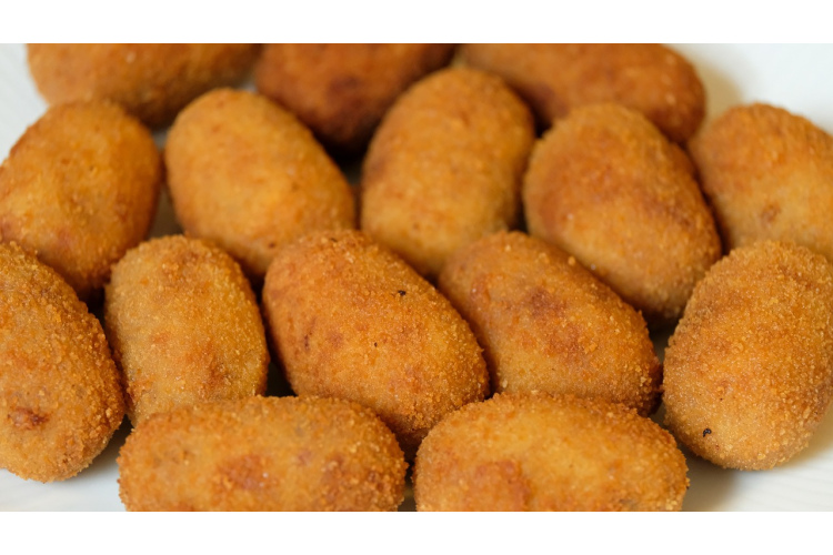 Baklažānu kroketes – gardas dārzeņu uzkodas recepte 