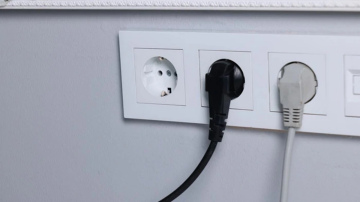 Elektriskie "vampīri" - kuras ierīces vislabāk atvienot no elektrotīkla, lai tās netērētu pārāk daudz