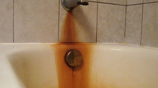 Rūsas noņemšana mājas apstākļos var būt vienkāršs darbs