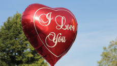 6 ķīniešu horoskopa zīmēm gaidāms spēcīgs pavērsiens mīlestībā un ne tikai