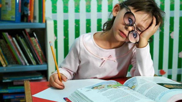 Kā palīdzēt bērnam ātri iemācīties dzejoli - 6 pārbaudītas metodes