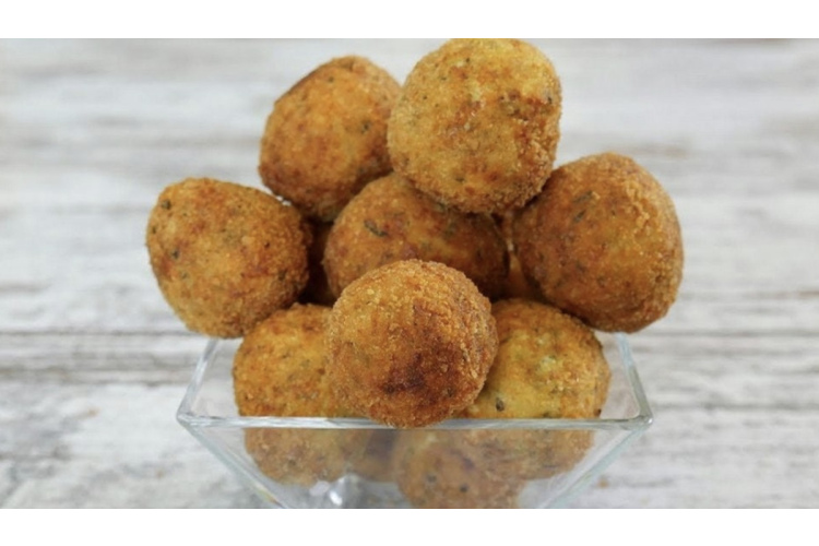 Pagatavojiet grieķu kabaču pončikus - vienkārši, ātri un garšīgi