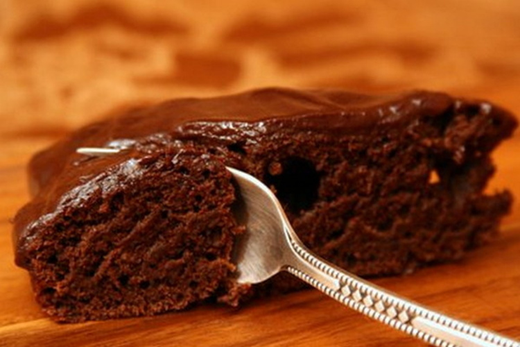 Ātrā meksikāņu šokolādes kūka ar čili – garšu nebūs iespējams aizmirst
