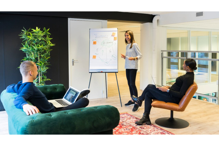 Veiksmīga darījuma atslēga: kā vest sarunas ar dažādām zodiaka zīmēm