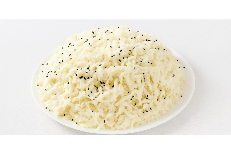 Maigie salāti "Sniega dāma" radīs svētku  noskaņu - kas jums nepieciešams un kā tos pagatavot