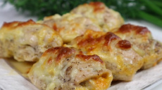 Svētku ēdienkarte - tītara rulete ar sieru un burkāniem