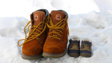 Vienkārši padomi, lai ātri izžāvētu slapjus apavus