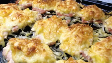 Es gatavoju gaļu franču gaumē pēc jaunas receptes — minimāla piepūle, maksimāla garša