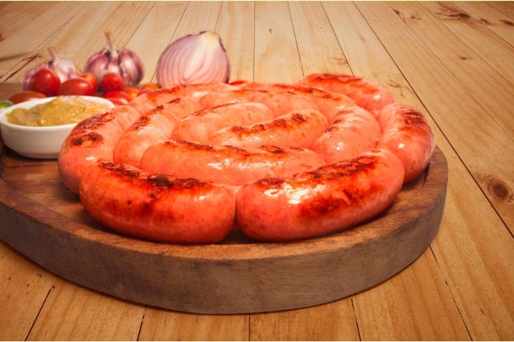 Pārtrauciet cept desiņas pannā — tās sanāk daudz sulīgākas, ja izmanto vienu vienkāršu miesnieka metodi