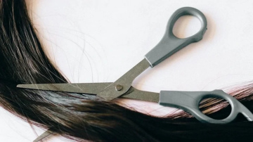 Plānojam vizīti pie friziera: labvēlīgās dienas februārī pēc Mēness fāzēm