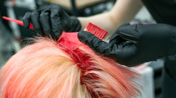 Mēness matu krāsošanas kalendārs 2026. gada februārim