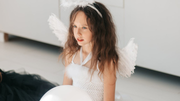 Eņģeļu stundas 2026. gada februārim, lai lūgtu sargeņģeļa palīdzību