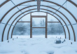 Ir pienācis laiks  ienest sniegu siltumnīcā: kam tas jādara un kāpēc
